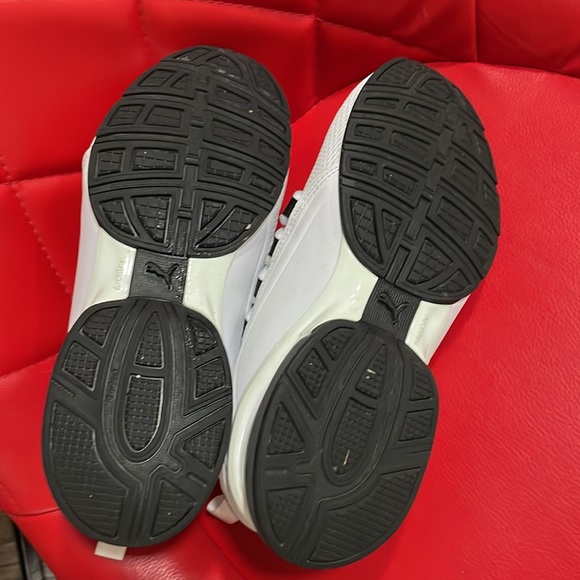 PUMA Unisex- Axelion Mesh Running Shoe Size 6C - Picture 9 of 10